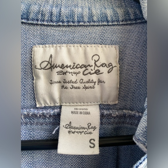American Rag Jean Jacket size S - Picture 3 of 3